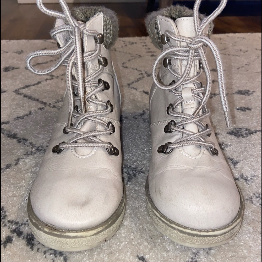 Taupe/stone lace up booties